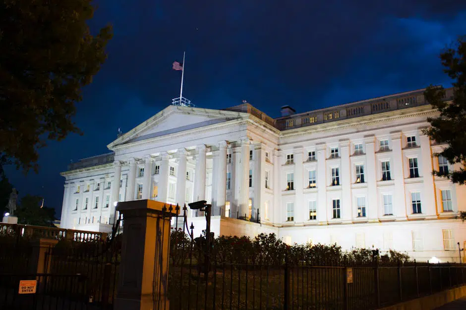 Pánico en Washington: La Casa Blanca quiere la llave maestra de la IA más potente antes que nadie.